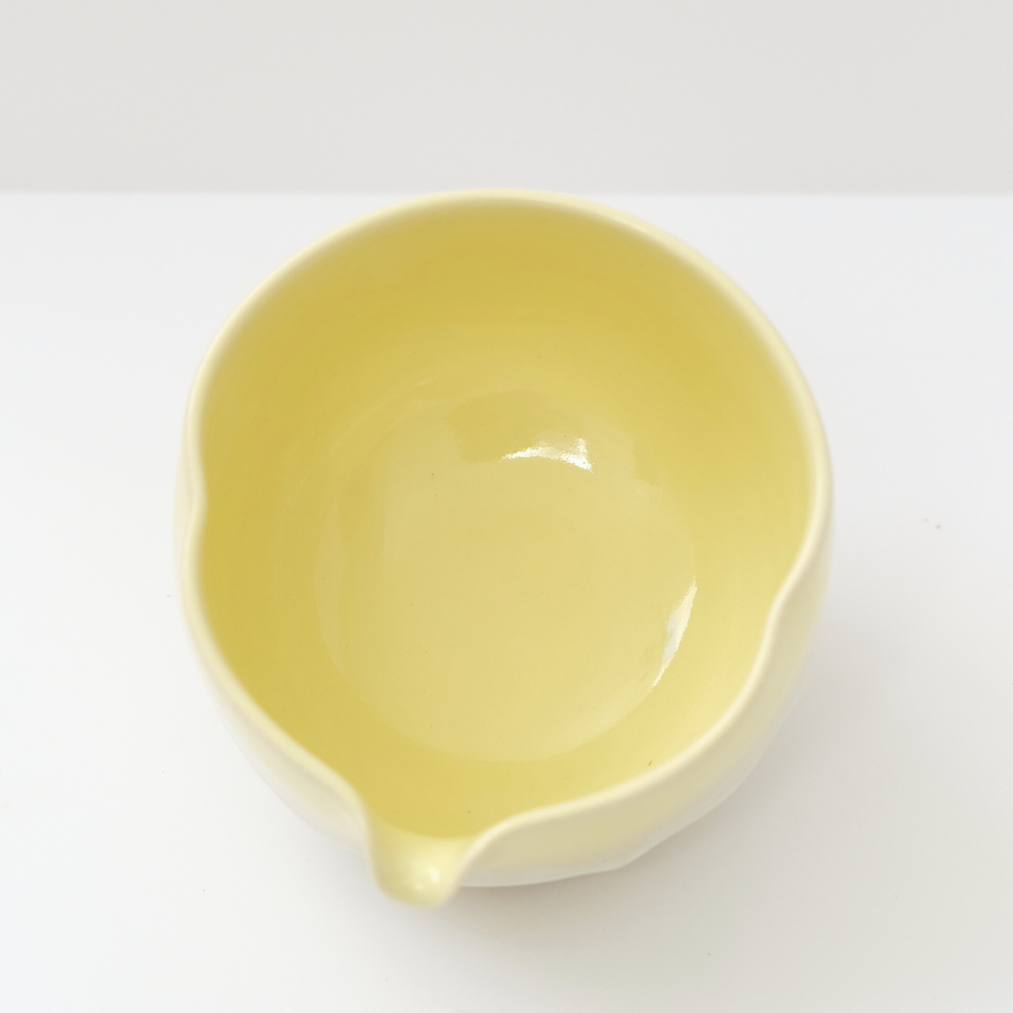 *SECONDS* Wavy Yellow Overlap Matcha Bowl