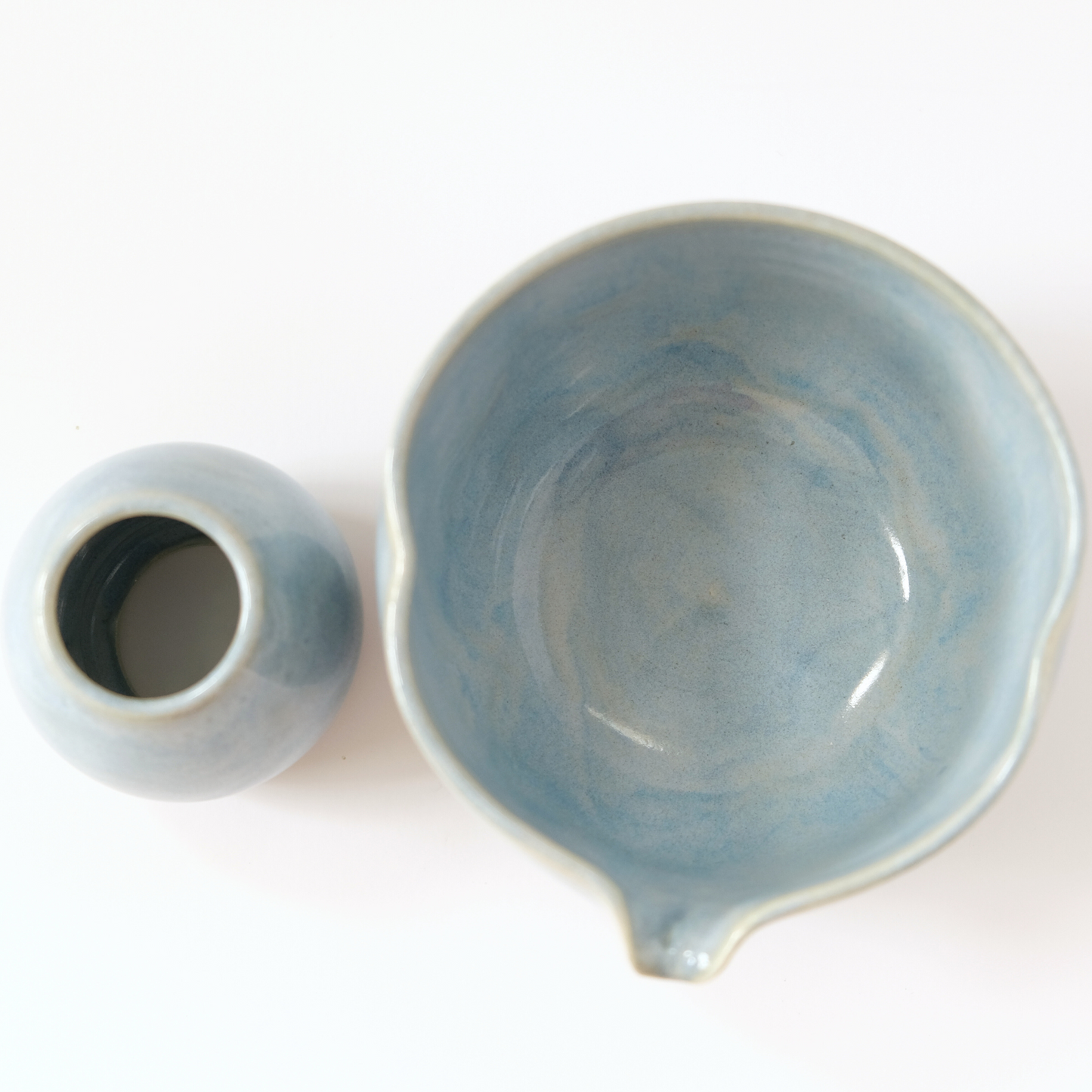 Floating Sky Blue Wavy Matcha Set