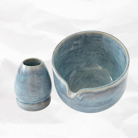 Floating Blue Round Matcha Set