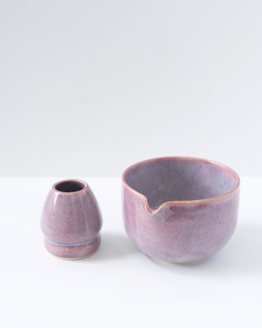 Floating Purple Round Matcha Bowl & Whisk Holder Set