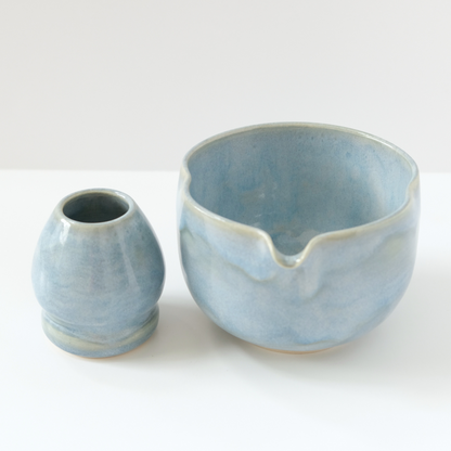 Floating Sky Blue Wavy Matcha Set