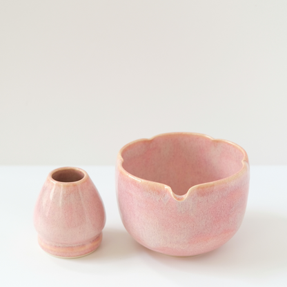 Floating Pink Flower Matcha Set