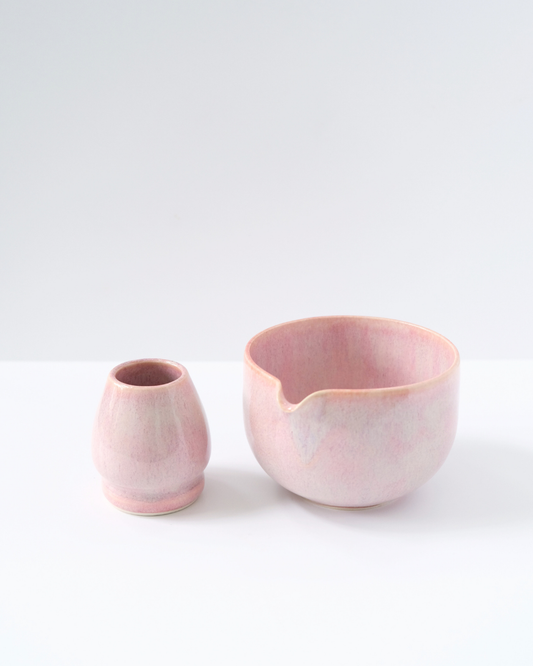 Floating Pink Round Matcha Bowl & Whisk Holder Set