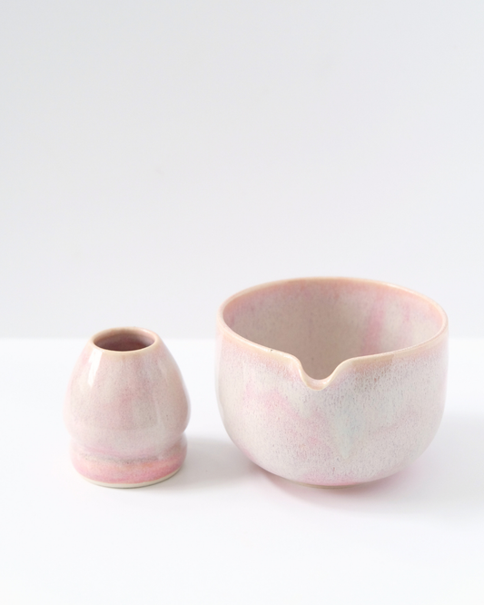 Floating Light Pink Round Matcha Bowl & Whisk Holder Set