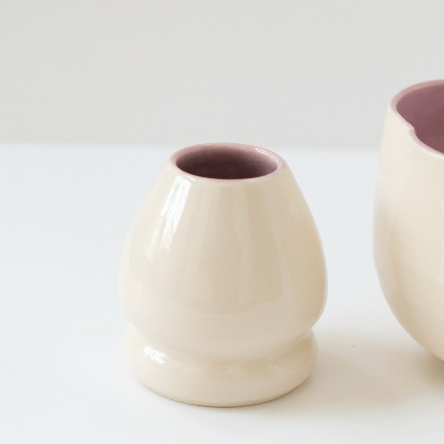 Off-White & Lavender Flower Matcha Set