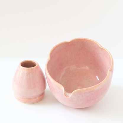 Floating Pink Flower Matcha Set